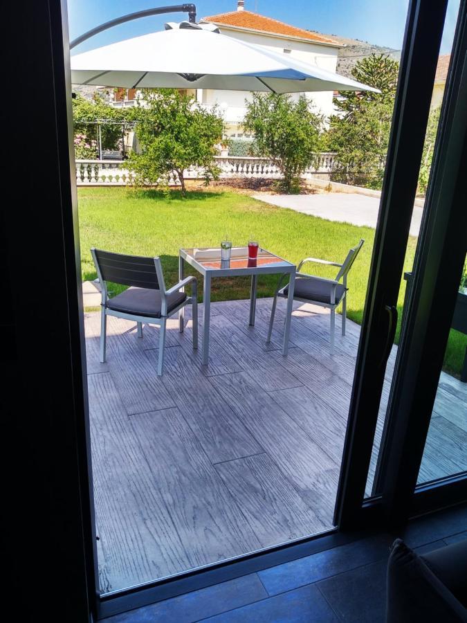 House Of Silence Apartment Trogir Luaran gambar